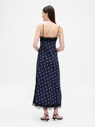 Abito lungo sottoveste con pizzo