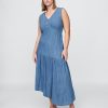 Abito midi asimmetrico in denim Abito midi asimmetrico in denim