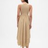 Abito midi con orlo a fazzoletto in tecnica mista Abito midi con orlo a fazzoletto in tecnica mista
