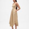 Abito midi con orlo a fazzoletto in tecnica mista Abito midi con orlo a fazzoletto in tecnica mista