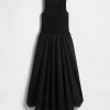 Abito midi con orlo a fazzoletto in tecnica mista Abito midi con orlo a fazzoletto in tecnica mista