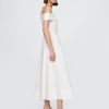 Abito midi con spalle scoperte in tecnica mista Abito midi con spalle scoperte in tecnica mista
