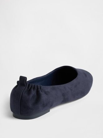 Ballerine in pelle scamosciata vegana