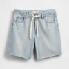 Bermuda in denim larghi anni ’90 a vita media da 8″ Bermuda in denim larghi anni ’90 a vita media da 8″