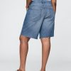 Bermuda in denim larghi anni ’90 a vita media da 8″ Bermuda in denim larghi anni ’90 a vita media da 8″