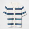 Camicia all’uncinetto per neonati e bambini piccoli Camicia all’uncinetto per neonati e bambini piccoli
