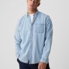 Camicia con tasca in denim Camicia con tasca in denim