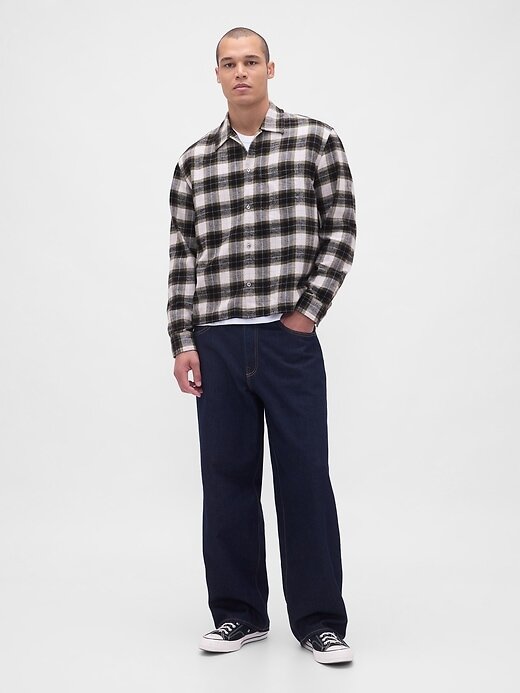 Camicia in flanella rilassata in cotone biologico Camicia in flanella rilassata in cotone biologico