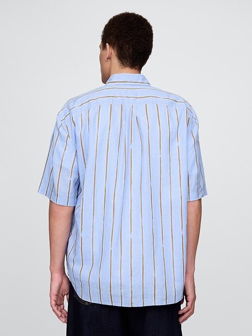 Camicia in lino e cotone Camicia in lino e cotone