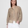 Camicia trasparente con bottoni sul davanti Camicia trasparente con bottoni sul davanti