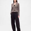 Cardigan corto con colletto in 100% cotone Cardigan corto con colletto in 100% cotone