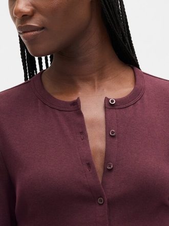 Cardigan moderno con scollo rotondo