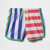 Costume da bagno con orlo a delfino riciclato per neonati e bambini piccoli Costume da bagno con orlo a delfino riciclato per neonati e bambini piccoli