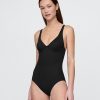 Costume da bagno intero a balconcino con coste Costume da bagno intero a balconcino con coste