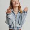Felpa con cappuccio e zip in denim lavorato a maglia per bambini Felpa con cappuccio e zip in denim lavorato a maglia per bambini