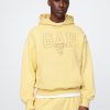 Felpa con cappuccio oversize con logo Disney per adulti Gap × Felpa con cappuccio oversize con logo Disney per adulti Gap ×