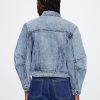 Giacca in denim con maniche a botte Giacca in denim con maniche a botte