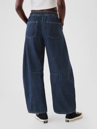 Jeans a ferro di cavallo facili a vita media