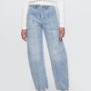 Jeans a vita alta con cuciture