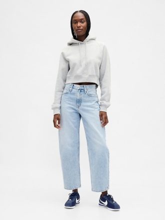 Jeans a vita alta con taglio a botte