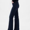 Jeans a zampa anni ’70 a vita alta Jeans a zampa anni ’70 a vita alta