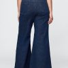 Jeans a zampa rilassati a vita alta Jeans a zampa rilassati a vita alta