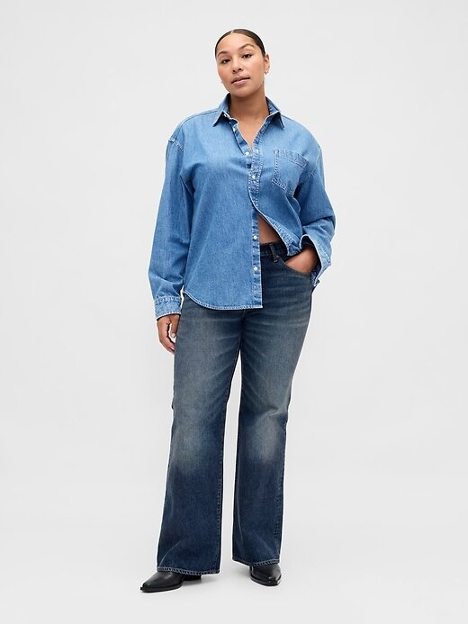 Jeans a zampa rilassati a vita media Jeans a zampa rilassati a vita media