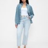 Jeans aderenti e dritti a vita alta anni ’90 Jeans aderenti e dritti a vita alta anni ’90