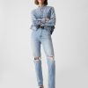 Jeans dritti e a vita alta
