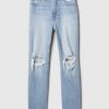 Jeans dritti e a vita alta