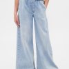 Jeans larghi e comodi in maglia a vita bassa per bambini Jeans larghi e comodi in maglia a vita bassa per bambini