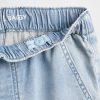 Jeans larghi e comodi in maglia a vita bassa per bambini Jeans larghi e comodi in maglia a vita bassa per bambini
