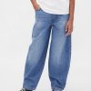 Jeans larghi e comodi per bambini Jeans larghi e comodi per bambini