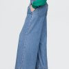 Jeans larghi e facili da indossare, plissettati e ultra morbidi a vita media Jeans larghi e facili da indossare, plissettati e ultra morbidi a vita media