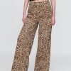 Jeans larghi leopardati ultra morbidi a vita media Jeans larghi leopardati ultra morbidi a vita media