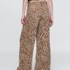Jeans larghi leopardati ultra morbidi a vita media Jeans larghi leopardati ultra morbidi a vita media