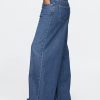 Jeans larghi ultra morbidi a vita media Jeans larghi ultra morbidi a vita media