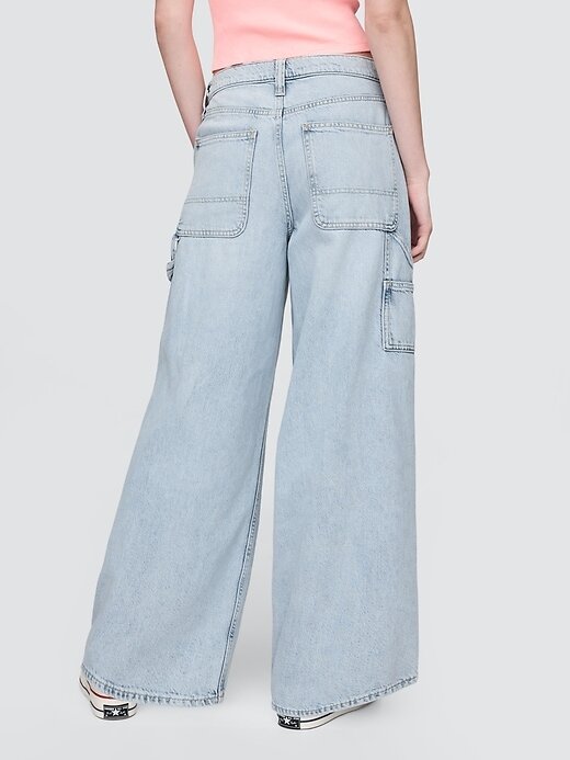 Jeans larghi ultra morbidi a vita media Jeans larghi ultra morbidi a vita media