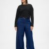 Jeans larghi ultra morbidi a vita media Jeans larghi ultra morbidi a vita media