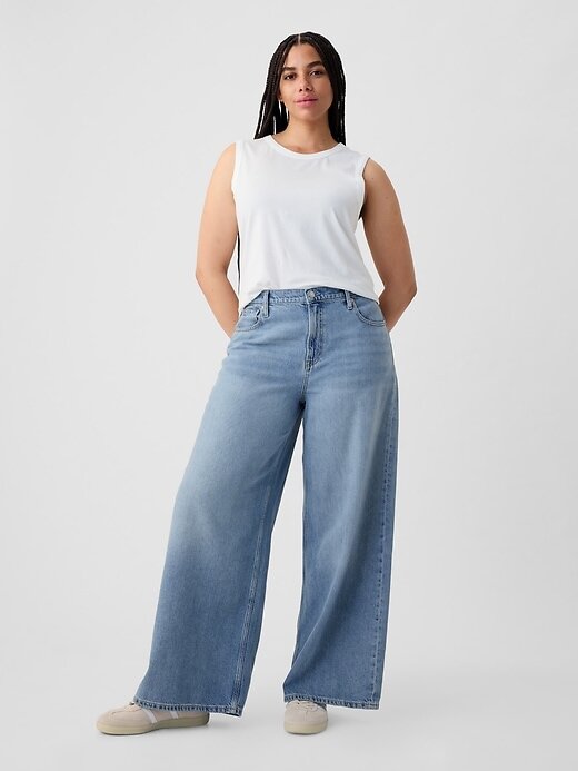 Jeans larghi ultra morbidi a vita media Jeans larghi ultra morbidi a vita media