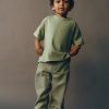 Jeans larghi ultra morbidi da indossare per neonati e bambini