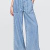Jeans larghi ultra morbidi e facili da indossare a vita media Jeans larghi ultra morbidi e facili da indossare a vita media