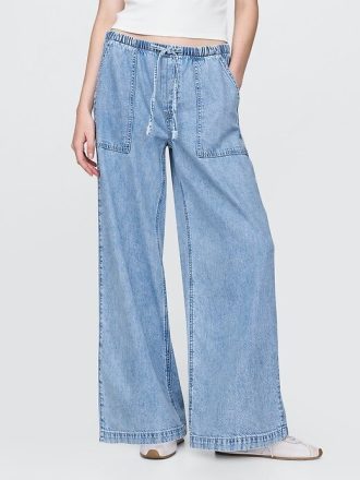 Jeans larghi ultra morbidi e facili da indossare a vita media