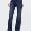 Jeans lunghi e attillati a vita bassa Jeans lunghi e attillati a vita bassa