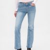 Jeans lunghi e attillati a vita bassa Jeans lunghi e attillati a vita bassa