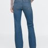 Jeans lunghi e attillati a vita bassa Jeans lunghi e attillati a vita bassa