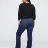 Jeans lunghi e attillati a vita bassa Jeans lunghi e attillati a vita bassa