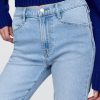 Jeans slim dritti a vita alta anni ’90 Jeans slim dritti a vita alta anni ’90
