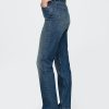 Jeans slim dritti a vita alta con cintura anni ’90 Jeans slim dritti a vita alta con cintura anni ’90