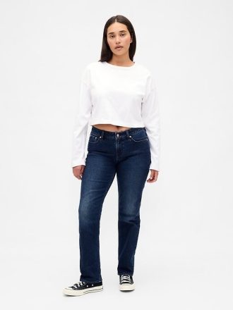 Jeans slim dritti a vita bassa e sinuosi anni ’90